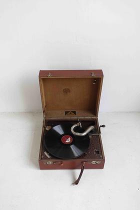 【瑕特】1930s瑞士ERARD手摇古董黑胶唱片机
