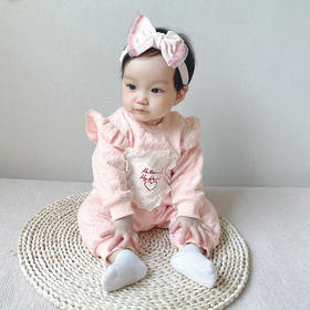 幸福满满婴儿连体衣0-1岁女宝宝衣服淑女爬爬服飞边袖新生儿长袖婴儿服装