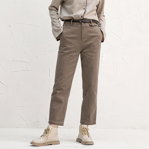 Famecoco范可儿休闲裤女秋冬宽松直筒裤子白色纯棉F218GA013 商品图2