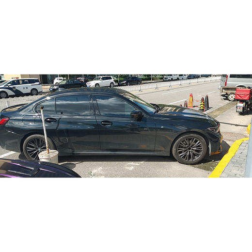 宝马 3系 325i M运动曜夜套装 【长租-北京】 商品图2