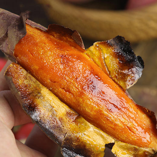 烟薯来袭  适合烤制，软、糯、香、甜！ 烤出来爆浆，  香甜软糯，口感细腻 吃上一口，软糯的薯肉，香甜的味道顺着食道轻轻地往下滑，满足感爆棚啊！ 商品图9
