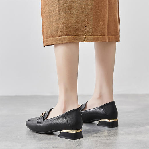 【一脚蹬】职业通勤鞋妈妈鞋平底单鞋女皮鞋子女乐福鞋女单鞋女鞋 商品图3