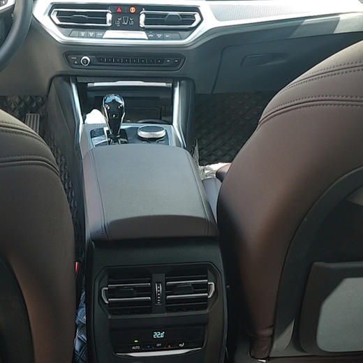 宝马 3系 325i M运动曜夜套装 【长租-北京】 商品图5