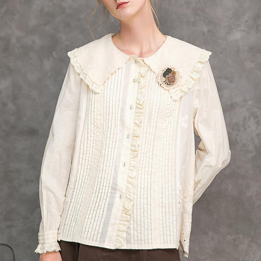 Famecoco范可儿娃娃领衬衫秋冬洋气时尚气质衬衣F218BA003 商品图0