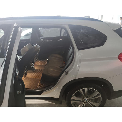 宝马 X1 sDriver18Li 尊享型【长租-北京】 商品图12