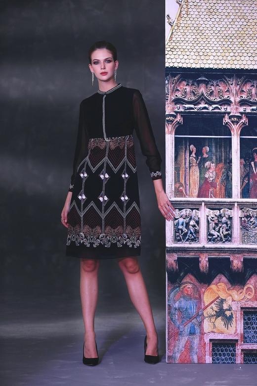 【伯妮斯茵】3S6242连衣裙 商品图6