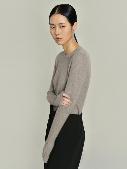 女士新款羊毛混纺7针单股稀针据针法圆领套头衫 商品图3