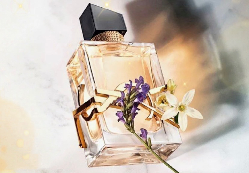YSL 自由之水（肆意之水） Libre Eau de Parfum「简单年轻 淡淡皂感很让人留下清新的印象」