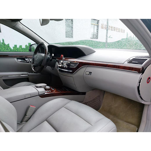 奔驰  S 350L 豪华型【长租-深圳】 商品图6