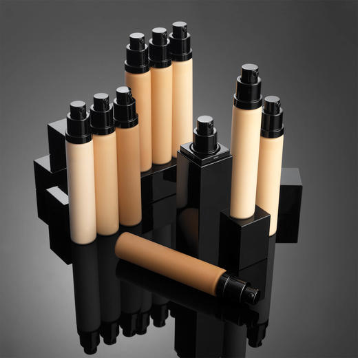 Serge Lutens Spectral Fluid Foundation 30ml (Various Shades) 商品图3