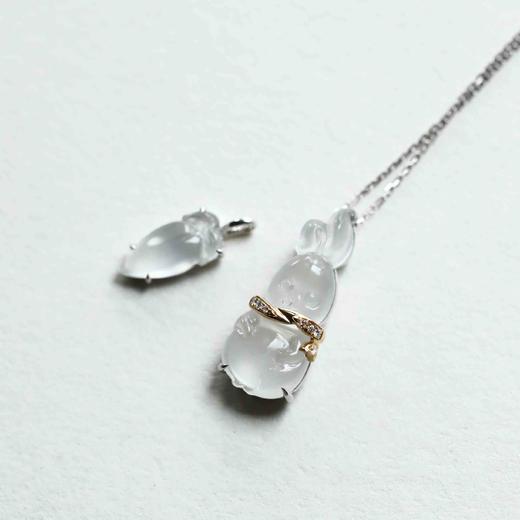 玻璃种翡翠兔兔套装项链18k白金镶嵌 商品图2