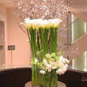 酒店商场大气圆桌花