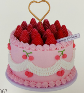 味美特唯美物语“心恋”高颜值女孩酷爱奶油蛋糕