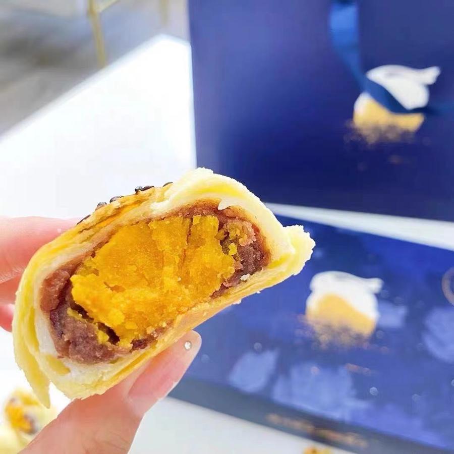 周一秒杀:【花园饼屋蛋黄酥】一盒6枚,超好吃的蛋黄酥没有之一!