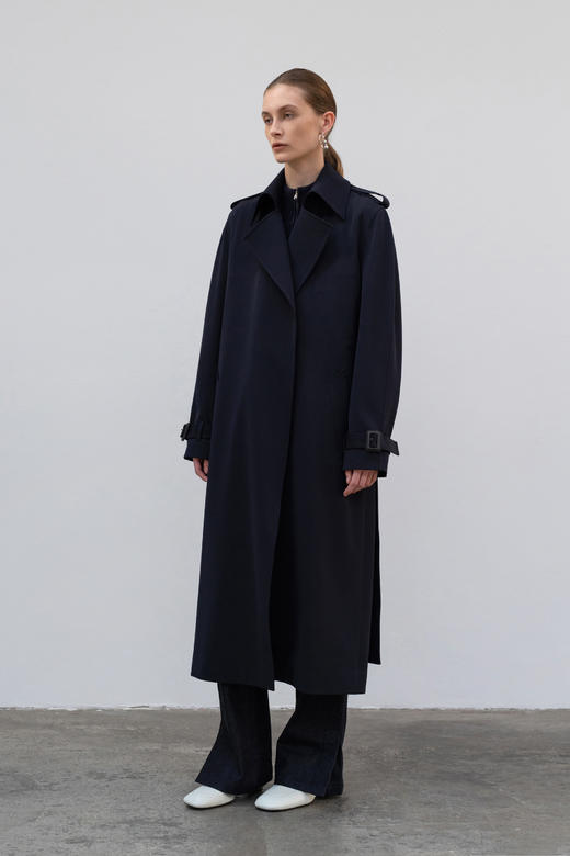 LOW CLASSIC  浅卡其色/藏蓝色腰带经典长外套 商品图6