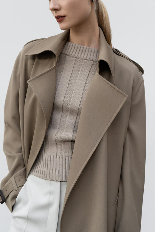 LOW CLASSIC  浅卡其色/藏蓝色腰带经典长外套 商品图1