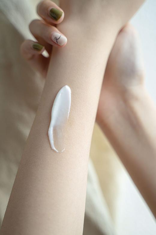 【品牌直发】chillmore角鲨烷香氛身体乳持久留香保湿滋润香体补水秋冬女237ml 商品图3