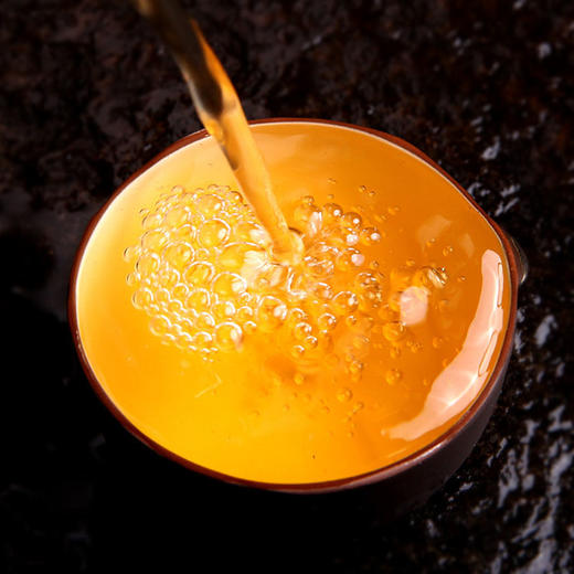 【干仓老茶】吉顺号 2014年普洱生茶《勐宋》勐海保塘旧寨古树生茶饼357g/饼 商品图2