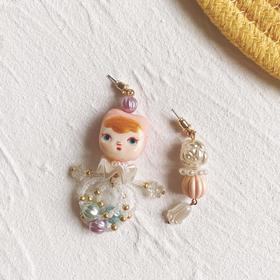 精灵跳舞串珠款耳坠