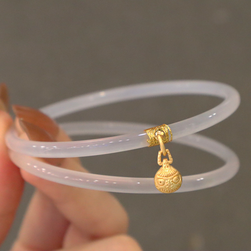 吞金兽天然玛瑙叮当手镯细条小巧玲珑玉镯子女士珠宝简约饰品【唐丝蝶