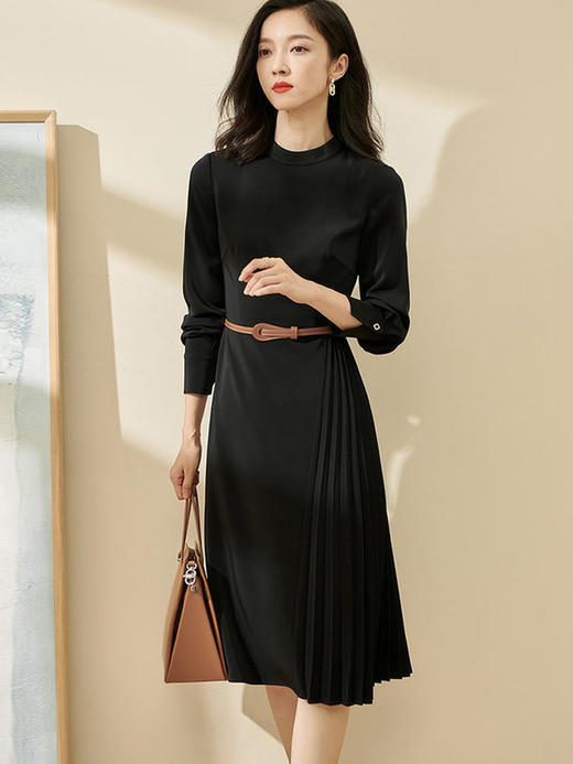 米思阳知性轻熟连衣裙小众不规则百褶2025新款中长款黑色裙子2309 商品图3
