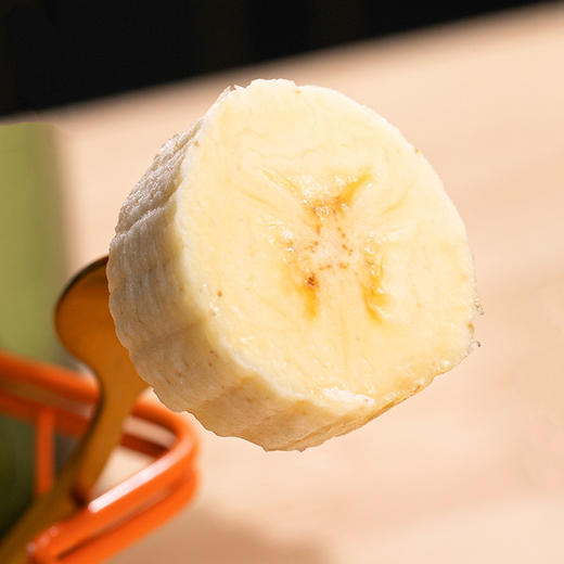 云南西双版纳红美人香蕉  自然熟 当季新鲜现摘  软甜嫩滑香甜果形细长外表红润色泽艳丽入口即化 口留余香 商品图4