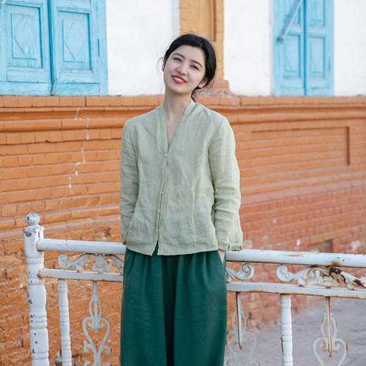 绽放318朵/长袖亚麻V领衬衫 商品图1