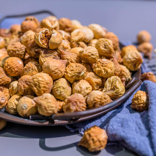 新疆【无花果干】口感香甜不腻 高纤维 低热量 营养价值很高的干果食材 商品图0