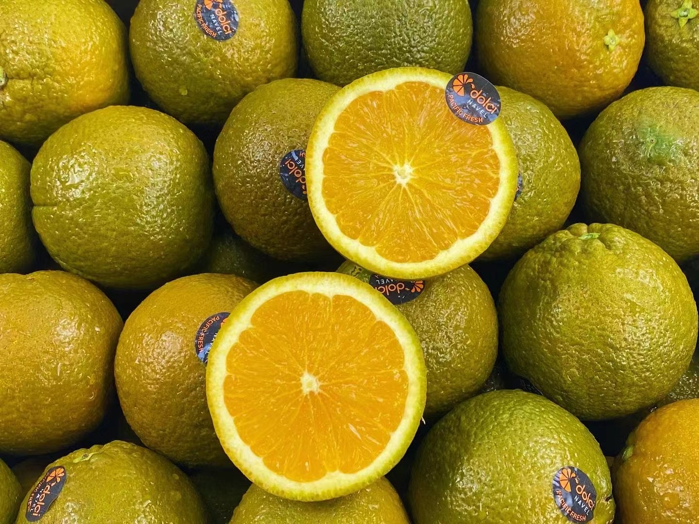 【澳洲巧克力橙】单颗约200g,全世界共有600多种橙子,但长成巧克力色