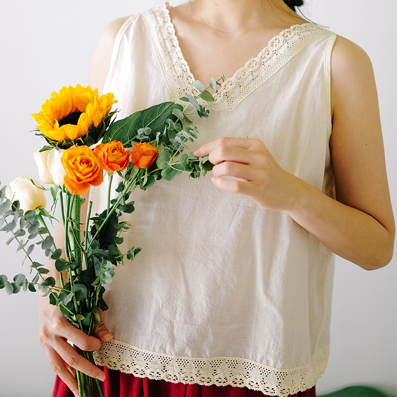 绽放F058-/纯棉背心打底法式蕾丝吊带