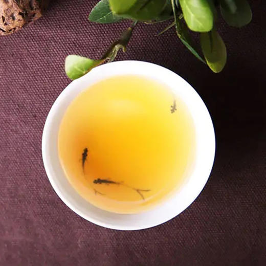 吉顺号老班章普洱生茶小饼100g/饼 商品图3