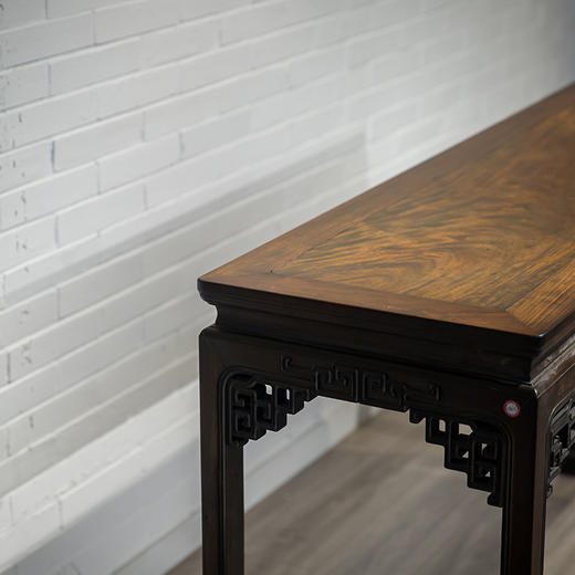 清代 红木束腰马蹄腿回纹条桌 商品图4