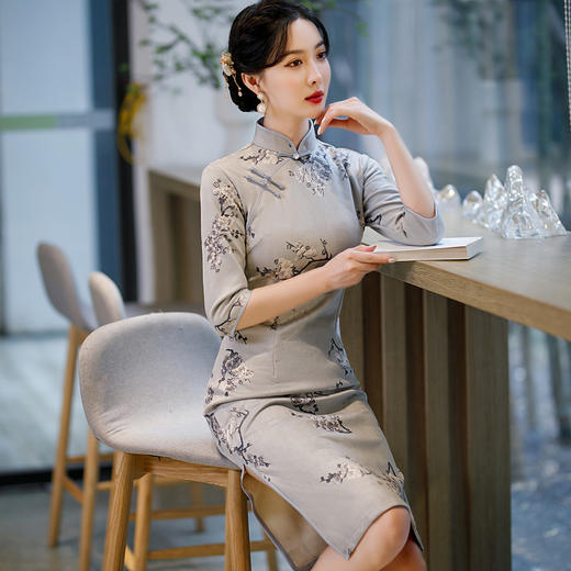 上海旗袍厂ZAYS-82227秋冬中长改良雪花绒年轻款旗袍日常少女时尚素颜立领旗袍 商品图0