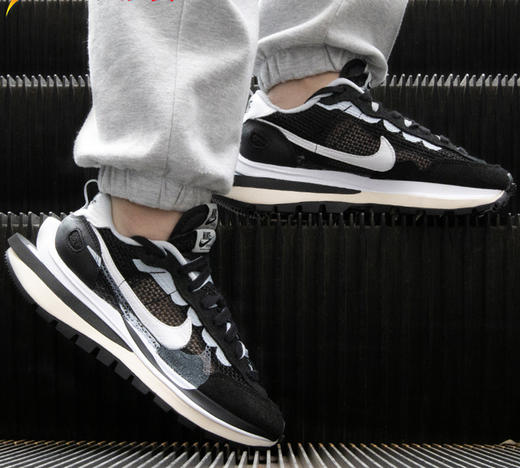 Nike耐克Vaporwaffle x Sacai联名情侣鞋 商品图3