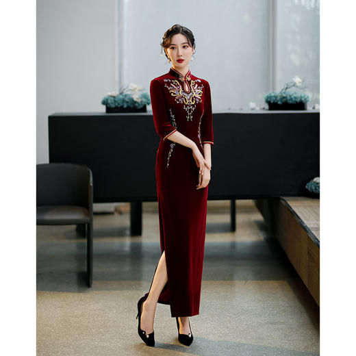 上海旗袍厂ZAYS-9110金丝绒手工钉珠旗袍2021秋冬妈妈装七分袖婚礼宴会礼服时尚旗袍裙 商品图4