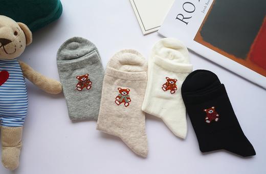 小熊提花女袜精梳棉抗菌舒适中筒秋33786 商品图2