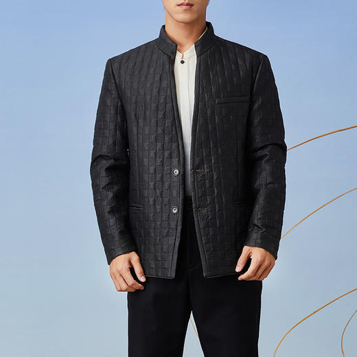TANGY Collection/天意精品2021年秋冬新品男士立领莨绸棉衣外套 商品图3