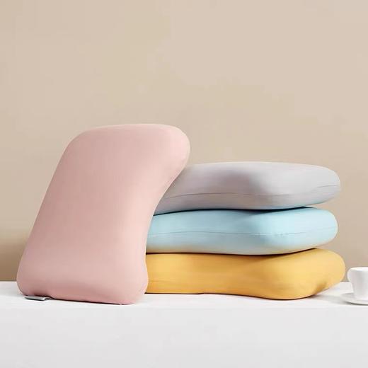 【周年庆会员专场 抢！】百货世界4F-梦洁家纺-【肖战同款】记忆棉嘟嘟枕（颜色随机） 商品图0