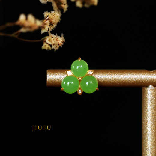 18K玫瑰金和田玉（碧玉）镶钻耳钉--三叶草 /半珠5mm/苹果绿 商品图2