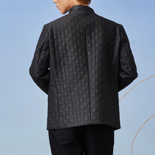 TANGY Collection/天意精品2021年秋冬新品男士立领莨绸棉衣外套 商品图2