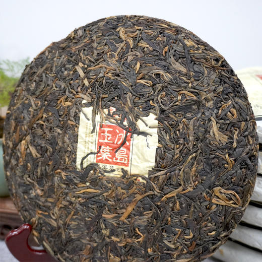 【经典冰岛】2012年经典勐库戎氏冰岛玉叶 一片500克 目前这个年份喝很好感受冰岛的特点 回甘生津强烈冰糖甜明显很柔和 商品图6