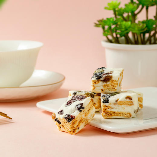 环太 苦荞雪花酥两盒装 草莓坚果味*1+芒多多坚果味*1 [福利品] 商品图0