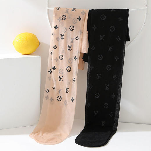 【网红巴黎黑字母丝袜 斩男神器】世家女性感薄款夏季L女童连裤袜 防勾丝袜 商品图3