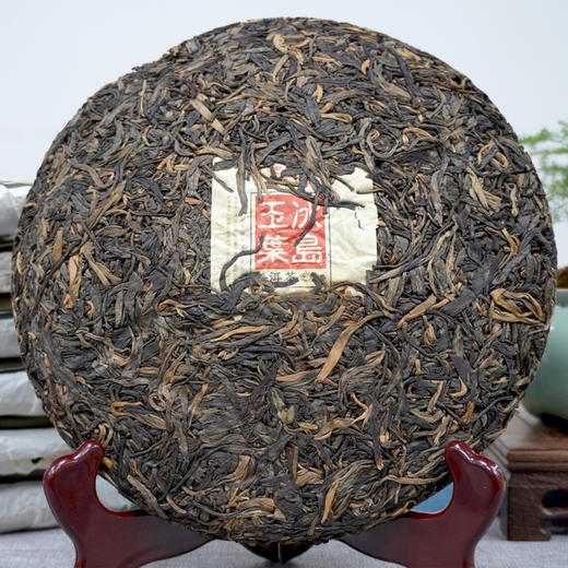 【经典冰岛】2012年经典勐库戎氏冰岛玉叶 一片500克 目前这个年份喝很好感受冰岛的特点 回甘生津强烈冰糖甜明显很柔和 商品图8