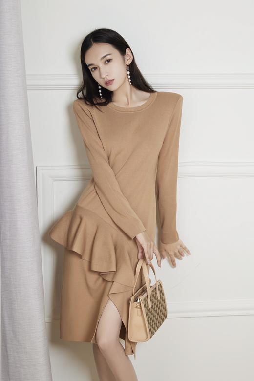 荷叶边开叉连衣裙 商品图5