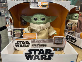 高科技💥超火🔥超萌🐶超逼真‼️美国孩之宝《星球大战》系列尤达宝宝仿真玩具