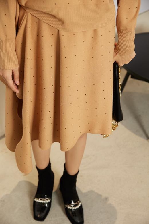 驼色方格烫钻针织套装 商品图8