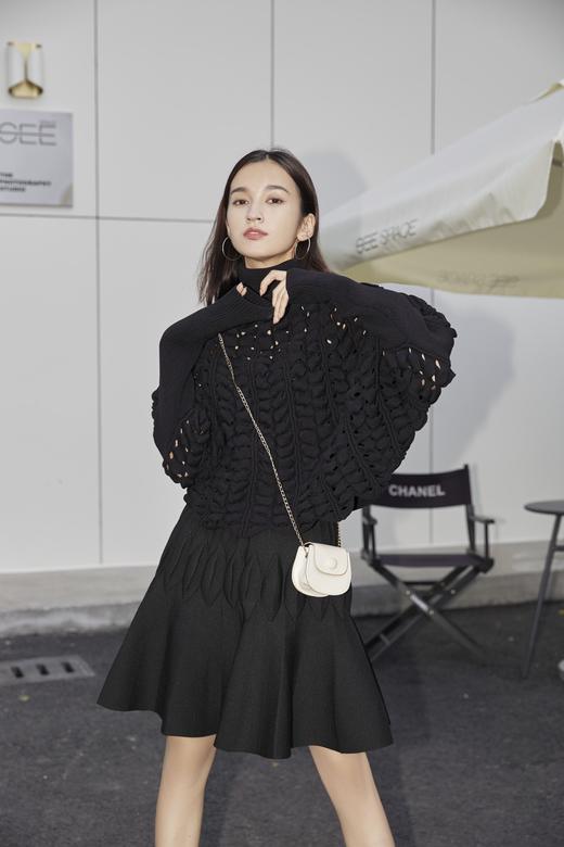 骨架蝙蝠针织衫 商品图2