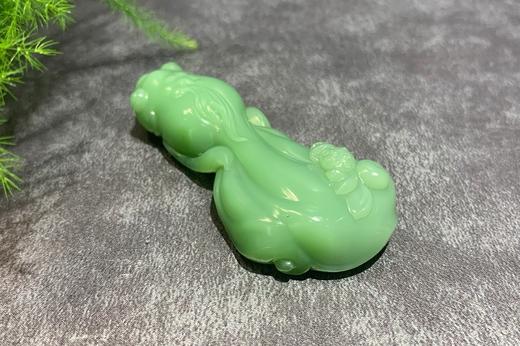 【御珠宫坊】碧玉金鱼挂件 商品图1