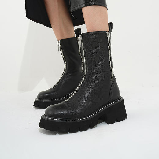 预售|VITTORIO VENTURA【徐璐同款】薇薇燃荔枝纹牛皮轻厚底拉链马丁靴（默认顺丰到付 联系客服报销）.潮快闪[ 福利品] 商品图1